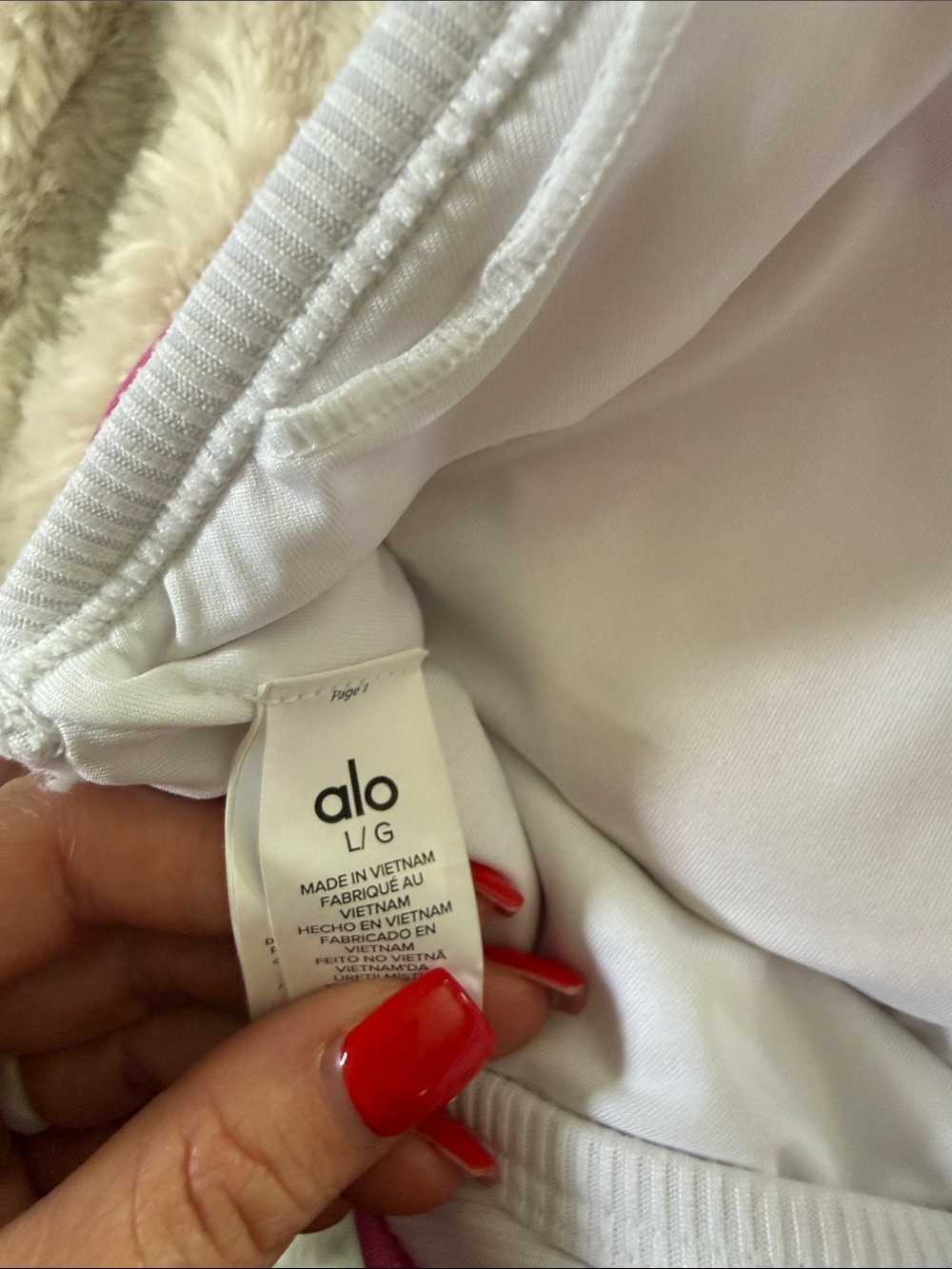 Alo Better Together Bra- Paradise Pink - Picture 4 of 5